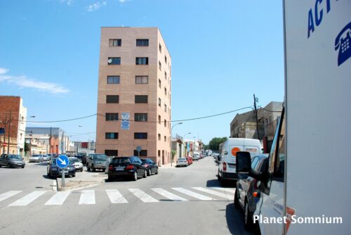 Visited Chrisitian Bale's film location of "The Machinist" in Barcelona, Spain.