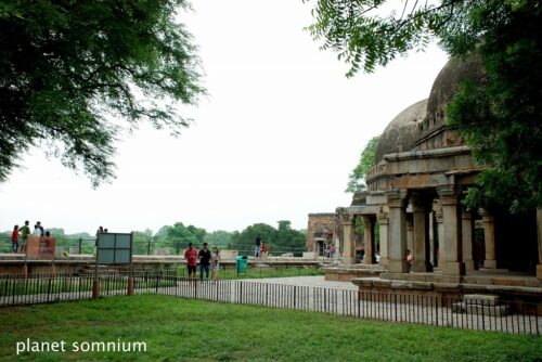 Hauz Khas village as film location of "Rockstar"