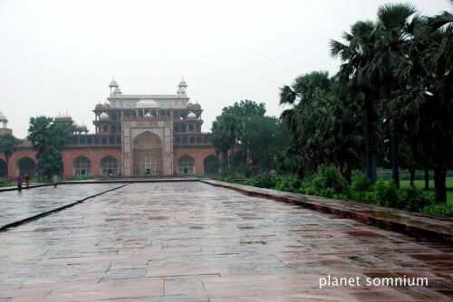 Film location of The fall in Sikandra, India