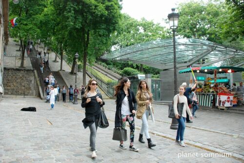 Visited a film location of "Céline et Julie vont en Bateau" in Paris,etc.