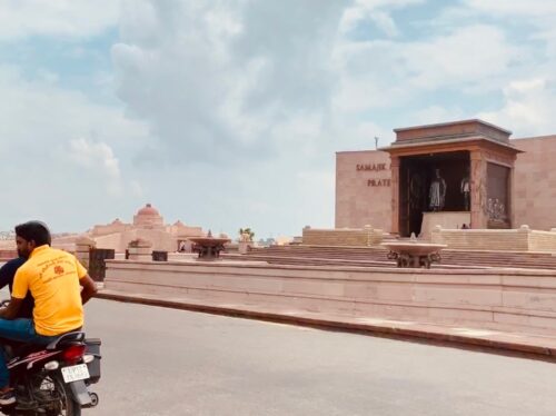 Visited Lucknow as a film location of "Bareilly Ki Barfi"