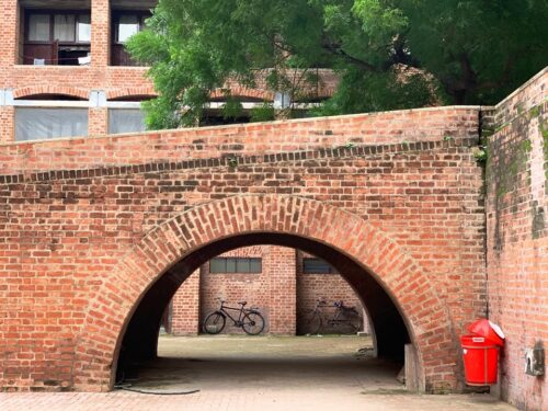 IIM Ahmedabad university, visited as a film location of "2 states"