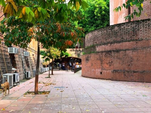 IIM Ahmedabad university, visited as a film location of "2 states"