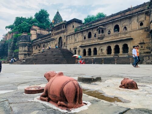 Maheshwar, visited as a film location of "Pad Man"