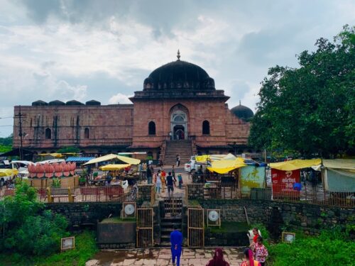 Mandu, visited as a film location of "Pad Man"