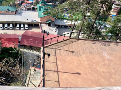 Visited a film location of "Jab we met" in Shimla.